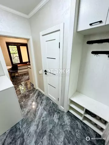 1-комнатная квартира, этаж 3 из 5, 33 м²