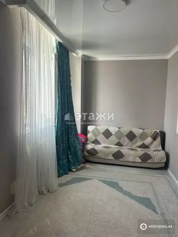 1-комнатная квартира, этаж 14 из 17, 40 м²