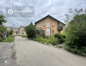 3-комнатная квартира, этаж 1 из 2, 62 м²