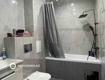 2-комнатная квартира, этаж 2 из 5, 62 м²