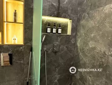 50 м², 1-комнатная квартира, этаж 7 из 19, 50 м², посуточно, изображение - 10
