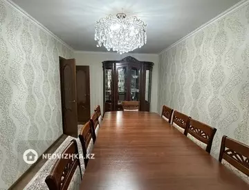 4-комнатная квартира, этаж 3 из 5, 78 м²