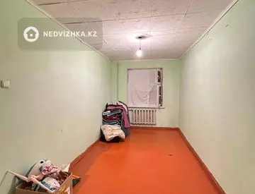 2-комнатная квартира, этаж 4 из 5, 45 м²