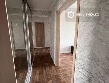 3-комнатная квартира, этаж 6 из 9, 68 м², на длительный срок