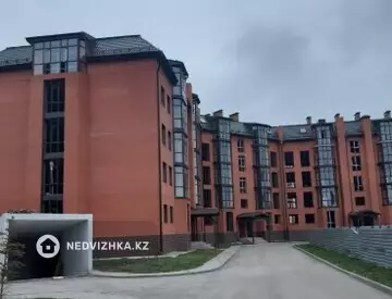 4-комнатная квартира, этаж 1 из 5, 155 м²