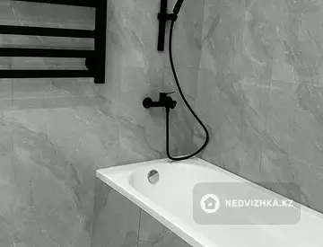 2-комнатная квартира, этаж 15 из 18, 56 м²