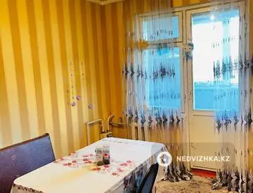 2-комнатная квартира, этаж 5 из 5, 67 м², на длительный срок