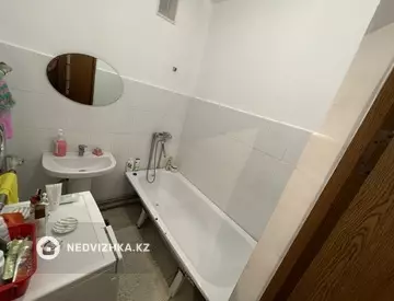 2-комнатная квартира, этаж 3 из 5, 59 м²