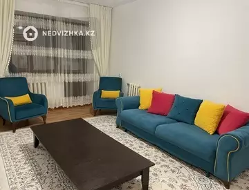 2-комнатная квартира, этаж 3 из 5, 59 м²
