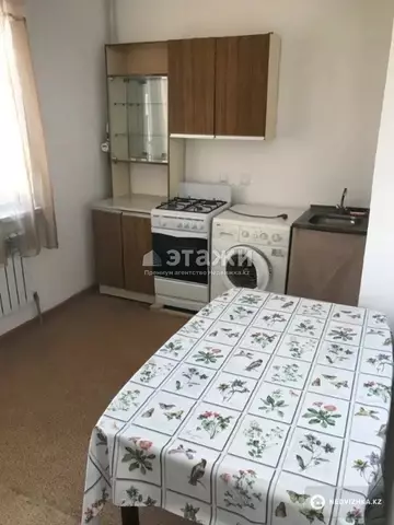 1-комнатная квартира, этаж 3 из 5, 45 м²