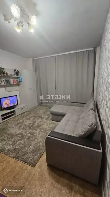 2-комнатная квартира, этаж 9 из 9, 48 м²
