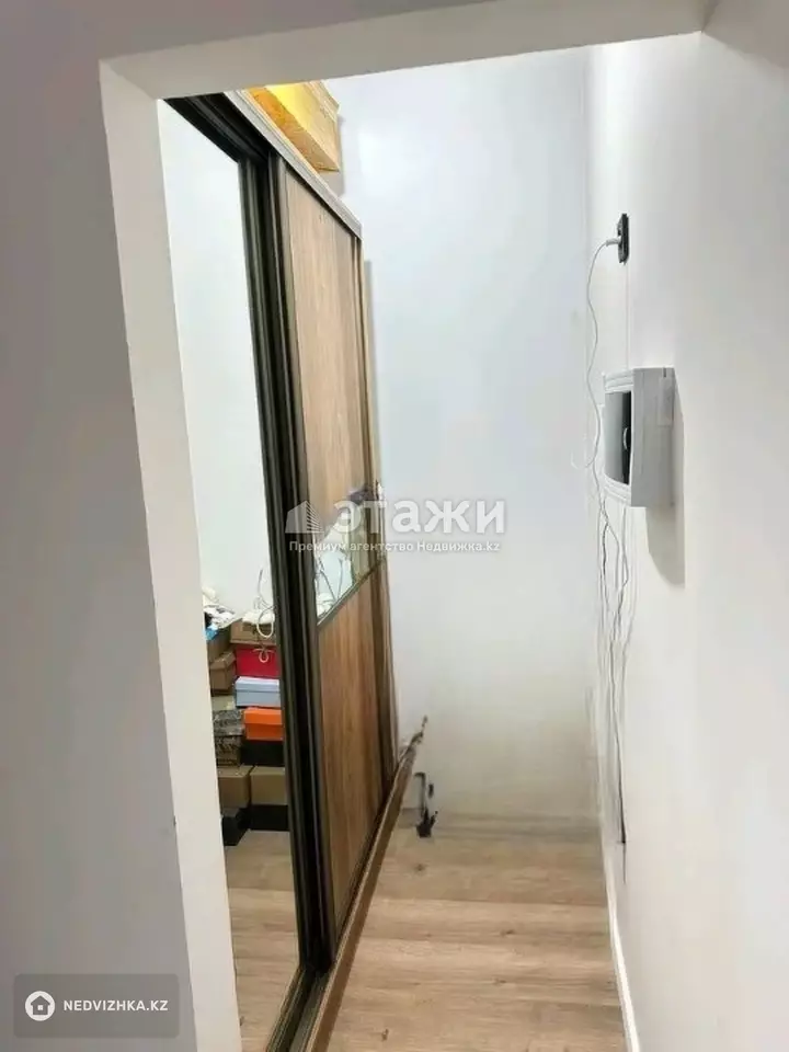 56 м², 3-комнатная квартира, этаж 2 из 13, 56 м², изображение - 1