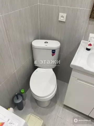 2-комнатная квартира, этаж 7 из 10, 47 м²