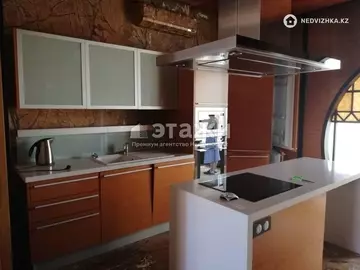 160 м², 3-комнатная квартира, этаж 4 из 4, 160 м², на длительный срок, изображение - 10