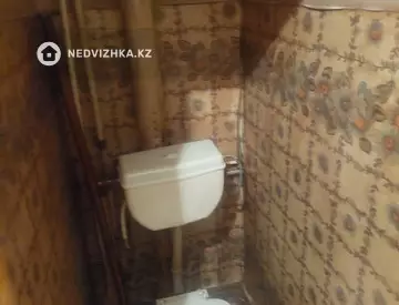 2-комнатная квартира, этаж 2 из 3, 37 м²