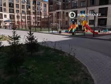 4-комнатная квартира, этаж 4 из 5, 149 м²