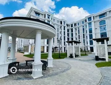 3-комнатная квартира, этаж 2 из 7, 140 м²