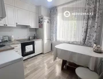 3-комнатная квартира, этаж 2 из 5, 67 м²