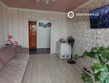 2-комнатная квартира, этаж 9 из 9, 52 м²