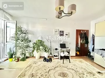 1-комнатная квартира, этаж 4 из 10, 51 м²