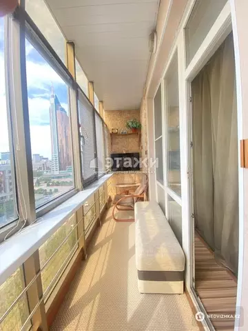 3-комнатная квартира, этаж 9 из 9, 114 м²
