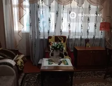 1-комнатная квартира, этаж 3 из 4, 30 м²