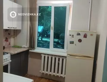 2-комнатная квартира, этаж 1 из 4, 45 м², на длительный срок