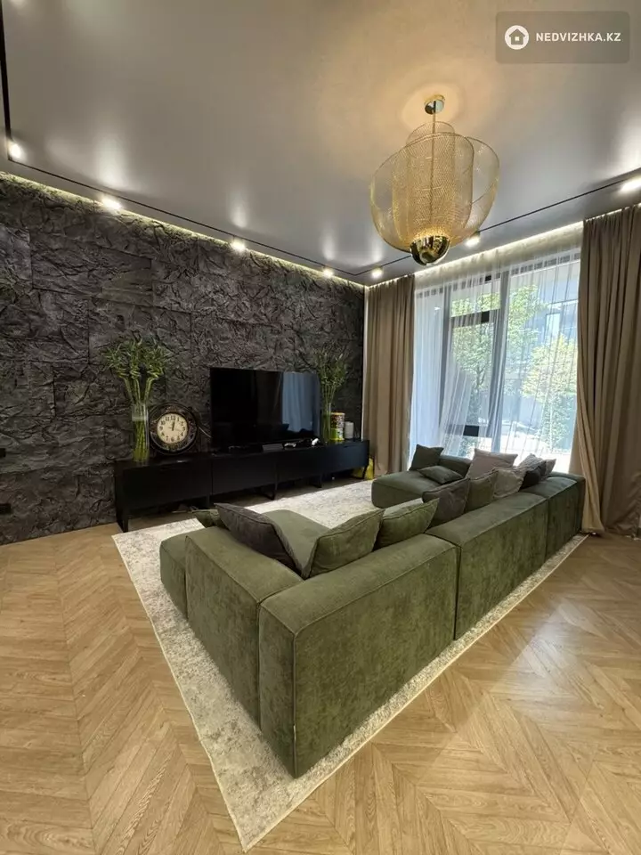 230 м², 5-комнатная квартира, этаж 1 из 3, 230 м², изображение - 1