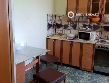 2-комнатная квартира, этаж 4 из 5, 47 м², на длительный срок