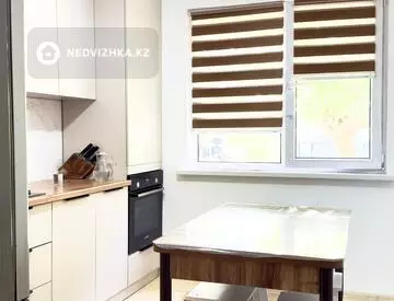 4-комнатная квартира, этаж 1 из 5, 87 м²