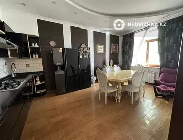 4-комнатная квартира, этаж 2 из 3, 110 м²