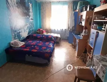 4-комнатная квартира, этаж 4 из 5, 136 м²