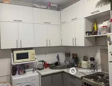 1-комнатная квартира, этаж 4 из 5, 36 м²