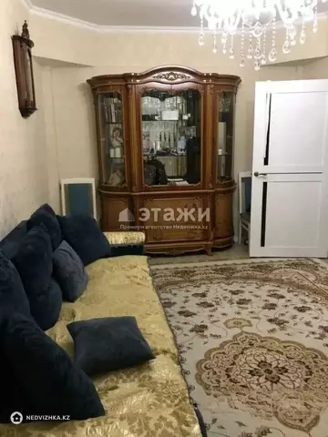 2-комнатная квартира, этаж 4 из 7, 47 м²
