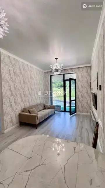 2-комнатная квартира, этаж 2 из 3, 52 м²