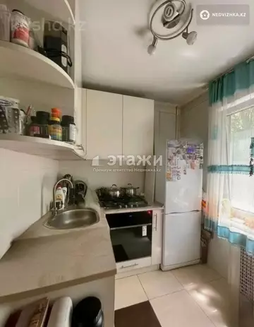 2-комнатная квартира, этаж 2 из 5, 42 м²