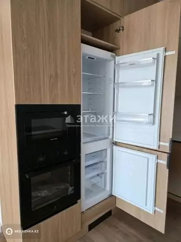 2-комнатная квартира, этаж 14 из 21, 60 м²