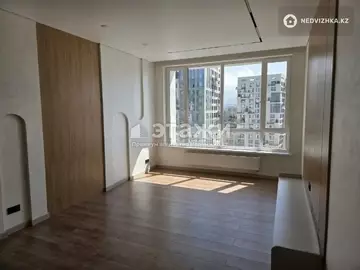 2-комнатная квартира, этаж 14 из 21, 60 м²