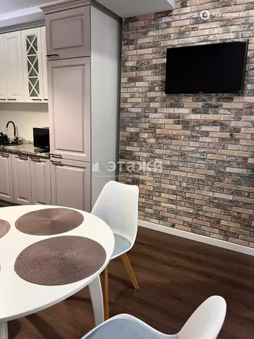 78 м², 2-комнатная квартира, этаж 8 из 10, 78 м², на длительный срок, изображение - 5