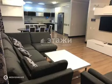4-комнатная квартира, этаж 6 из 19, 180 м², на длительный срок