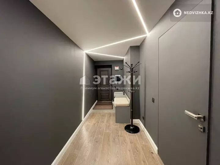 180 м², 4-комнатная квартира, этаж 4 из 4, 180 м², на длительный срок, изображение - 1