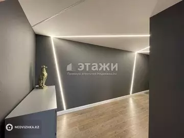 4-комнатная квартира, этаж 4 из 4, 180 м², на длительный срок