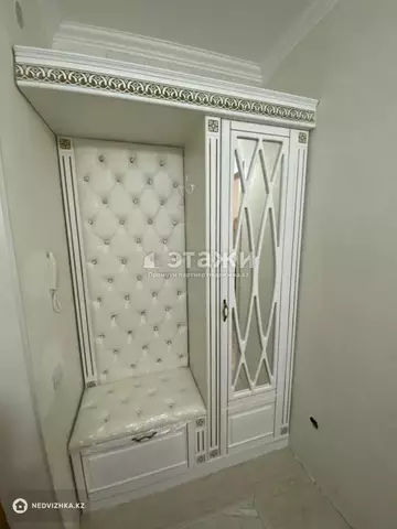 1-комнатная квартира, этаж 3 из 10, 40 м²