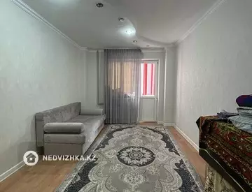 3-комнатная квартира, этаж 3 из 10, 102 м²