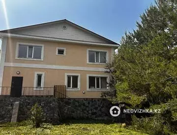 5-комнатный дом, 15 соток, 280 м²