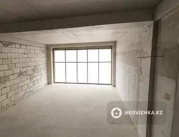 Помещение, этаж 1 из 18, 100 м², на длительный срок