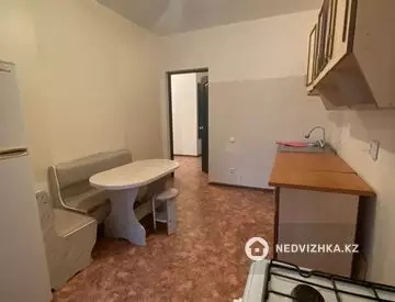 2-комнатная квартира, этаж 1 из 9, 57 м²