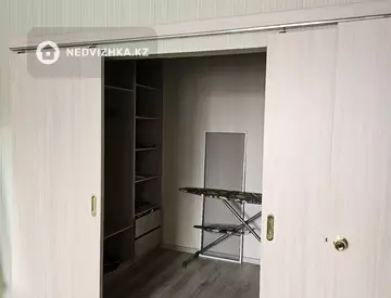 2-комнатная квартира, этаж 3 из 6, 53 м²
