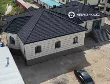 5-комнатный дом, 10 соток, 330 м²