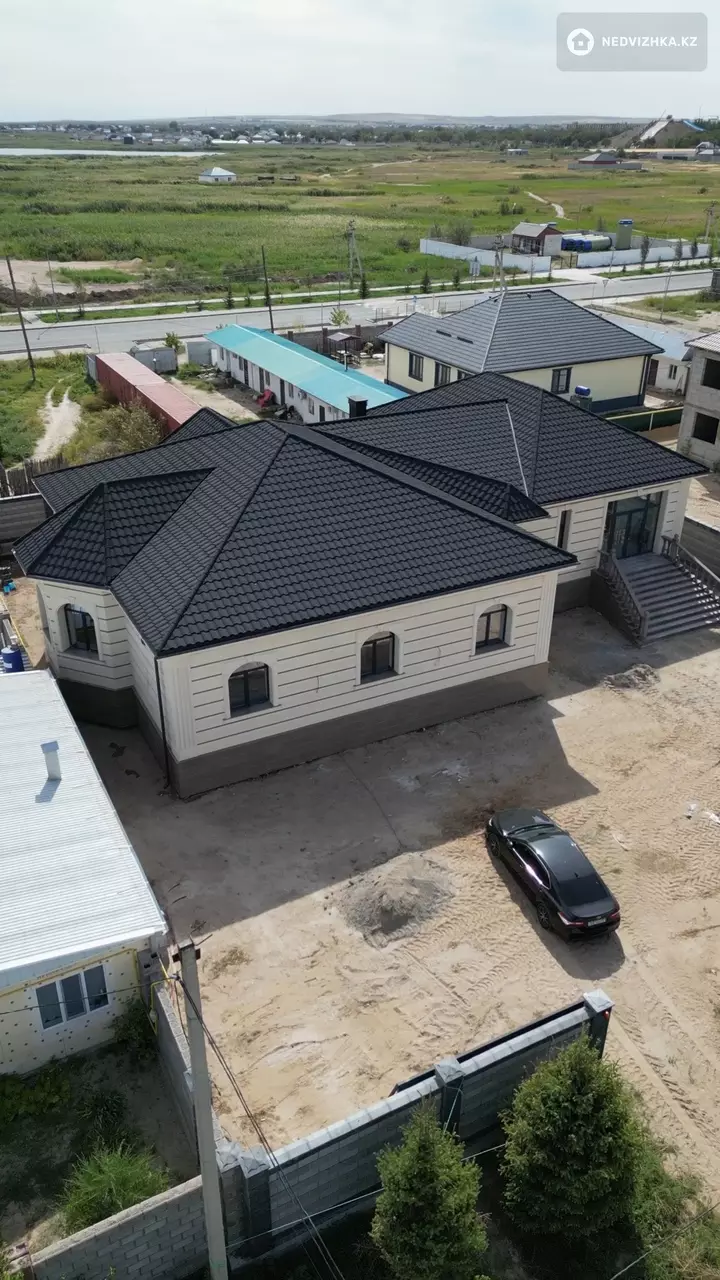 330 м², 5-комнатный дом, 10 соток, 330 м², изображение - 1
